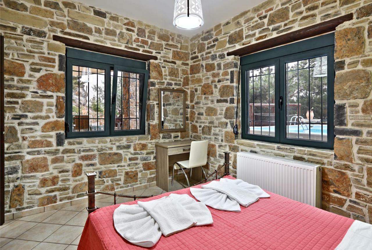 Villa Lato - Villa With Private Pool And Yard Anatoli  Bagian luar foto
